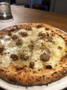 Pizzeria "iccai"