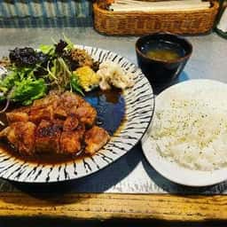 豚と鶏とワイン よし屋