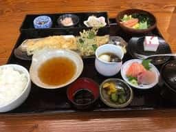 定食酒場 里やん