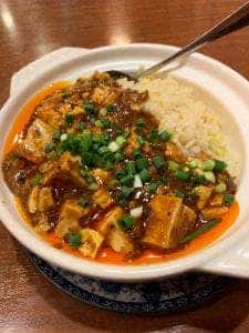 四川料理 楽蜀坊