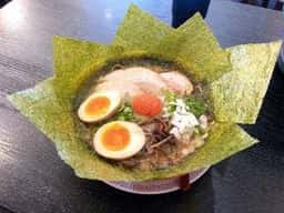 博多長浜らーめん 六角堂 淵野辺本店