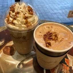 リンツ ショコラ カフェ 神戸三田プレミアム・アウトレット店