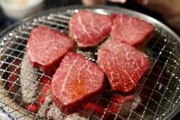 七輪焼肉 楽しいら