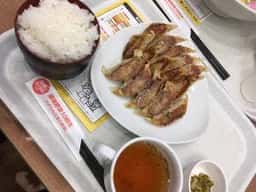 リンガーハット カラフルタウン岐阜店