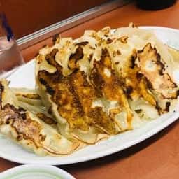 とんとん餃子湊川店