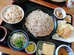 山のそば家