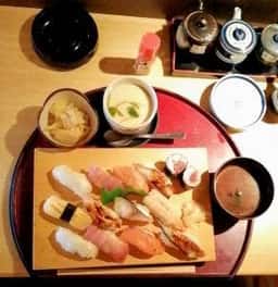 じねん 梅田 お初天神店