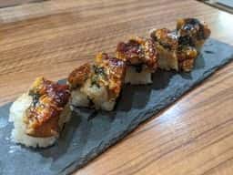 寿司居酒屋一心 本町店