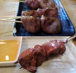 炭火焼鳥まかや