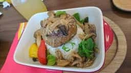 Hawaiian Resort Café Leola