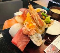 海鮮料理 ばくだん