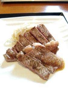 ステーキダイニング 団扇