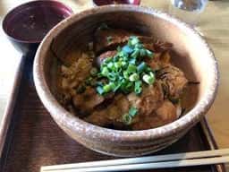 豚菜しゃぶしゃぶ・豚肉料理 楽豚