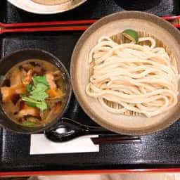 武蔵野肉汁つけうどん つる田