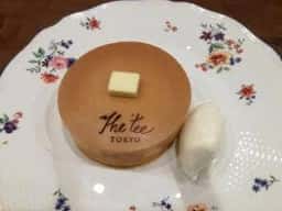 The tee TOKYO supported by MLESNA TEA