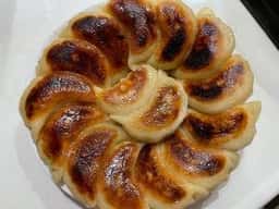 里山 かわしも 餃子のかわしも