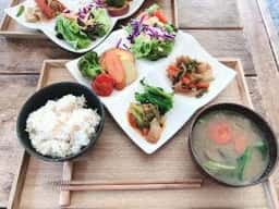 駅前直売所 八〇八