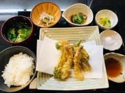 日本料理 梅堂
