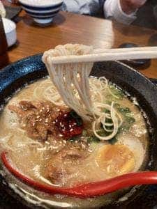 郡上豚骨ラーメン カンミナ 八幡店