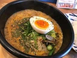 8nosu スパイスカレーと蜂蜜の店