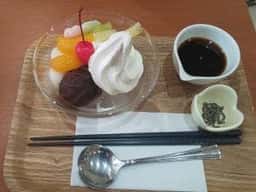 甘味処 みつはな