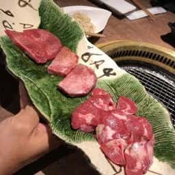 黄金の牛 上尾店
