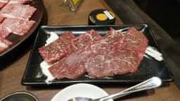 焼肉 たまや