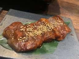 焼肉 ホルモン ハラミ屋