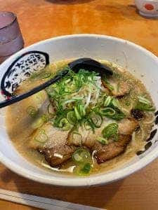 博多ラーメン げんこつ 武庫之荘店