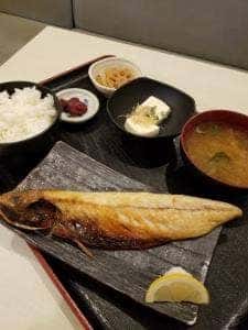 居さかな屋みよし