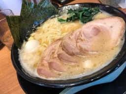 横浜家系ラーメン 町田商店 本巣店