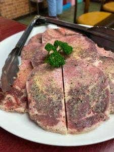 ラッキー焼肉飯店