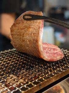 炭火焼肉 超世界