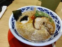 らーめん 亀王 阪急東通り店