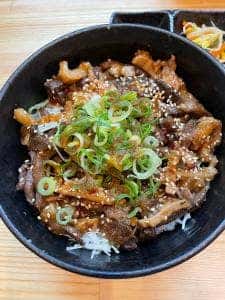 ホルモン バックドロップ