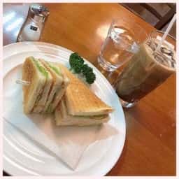 リラ