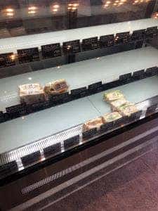 N.Y STAND 小山店