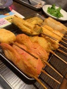 はち 揚げ物店
