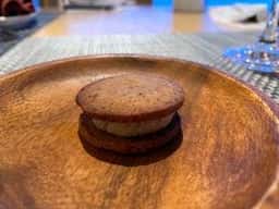 フラテッロ・ディ・ミクニ