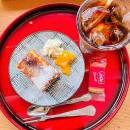 横浜マルニカフェダイニング