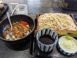 広栄屋