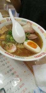 お茶屋のラーメン