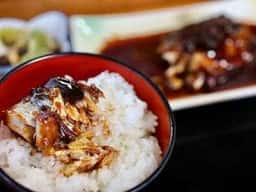 味処しらとり
