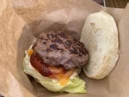 ハンバーガーショップ safsaf 淡路カントリーガーデン