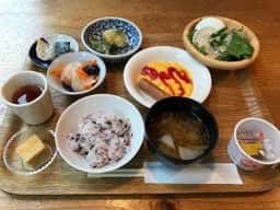 ビュッフェレストラン エズ