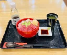 どんぶり家 鮪斗