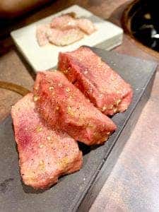 HORUMON KABUN-CHIKA AKASAKA