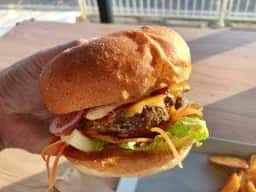 THE FANTASTIC BURGER