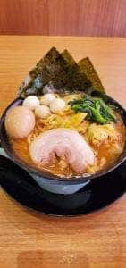 横浜家系ラーメン 町田商店 三鷹店