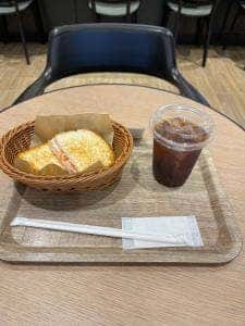 アンデルセンカフェ ひろぎんホールディングス本社ビル店